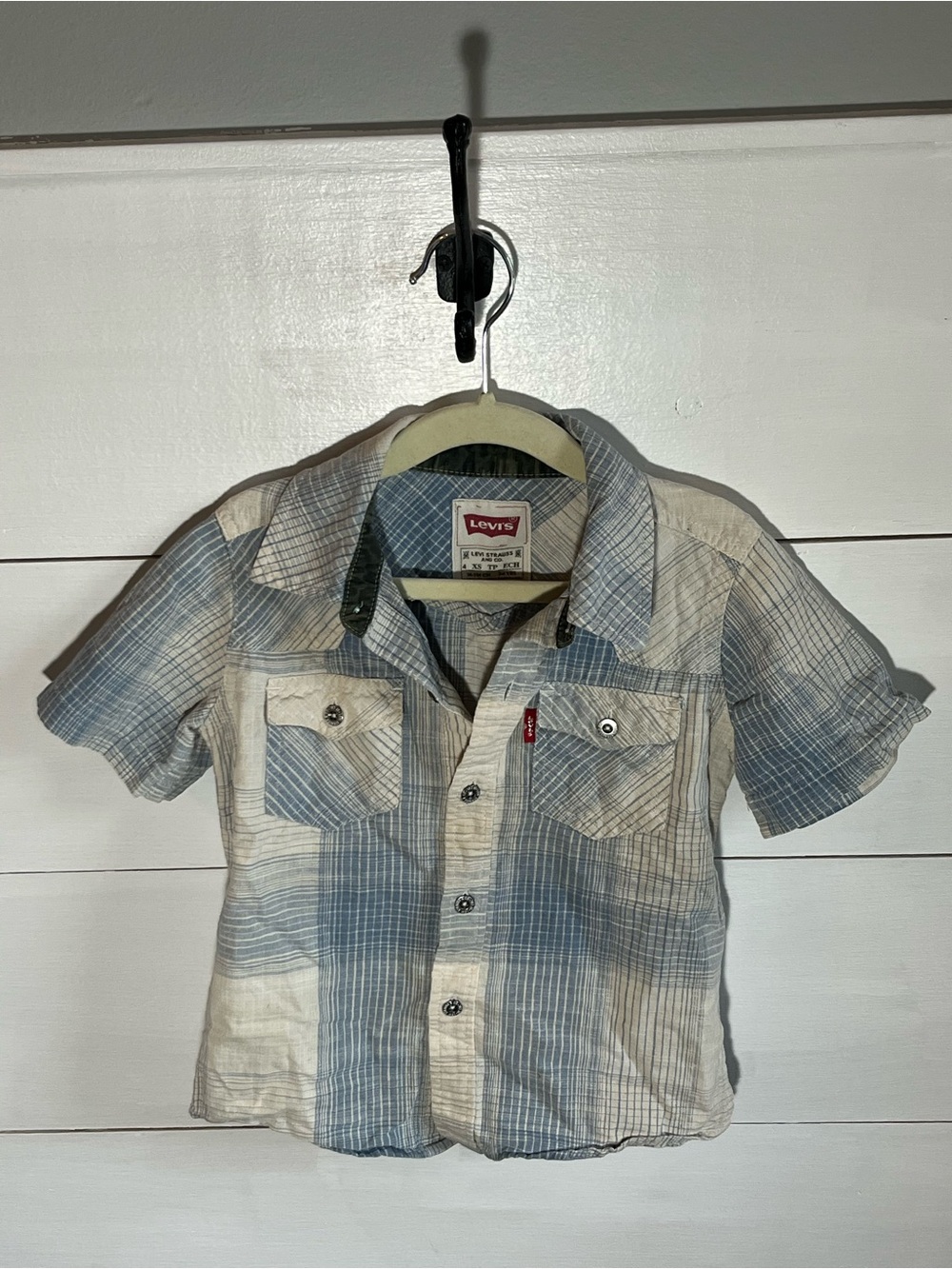 Levi's Light Blue & Cream Plaid Button-Up Shirt